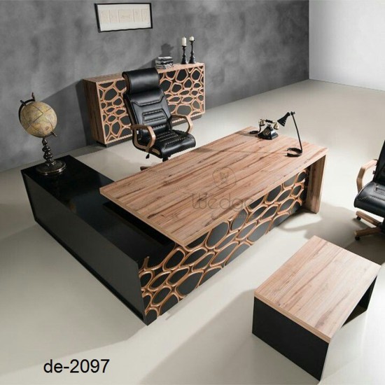 Modern Spanish MDF Desk with CNC Engraving – Weatherproof Design Spanish MDF Desk with CNC Engraving – Scratch and Moisture Resistant
