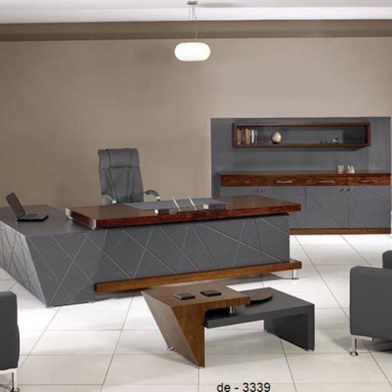 مكتب مودرن بأكريليك تركي وMDF إسباني مع سايد وترابيزة استقبال