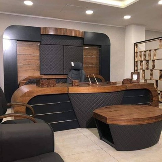 مكتب VIP مودرن بقشرة طبيعية ودهان مط أو لامع