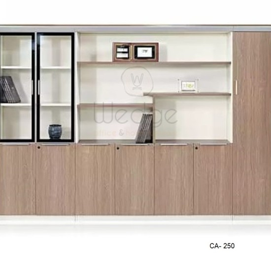 صورة لمكتبة ملفات مودرن بأرفف خشبية وتصميم عصري